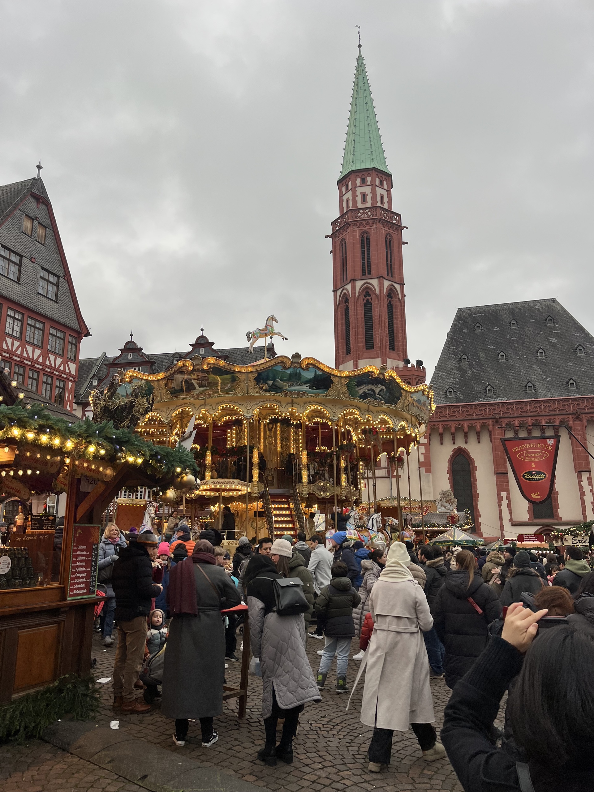 Kalėdų šventė Frankfurte (Foto: A. Ručienė)